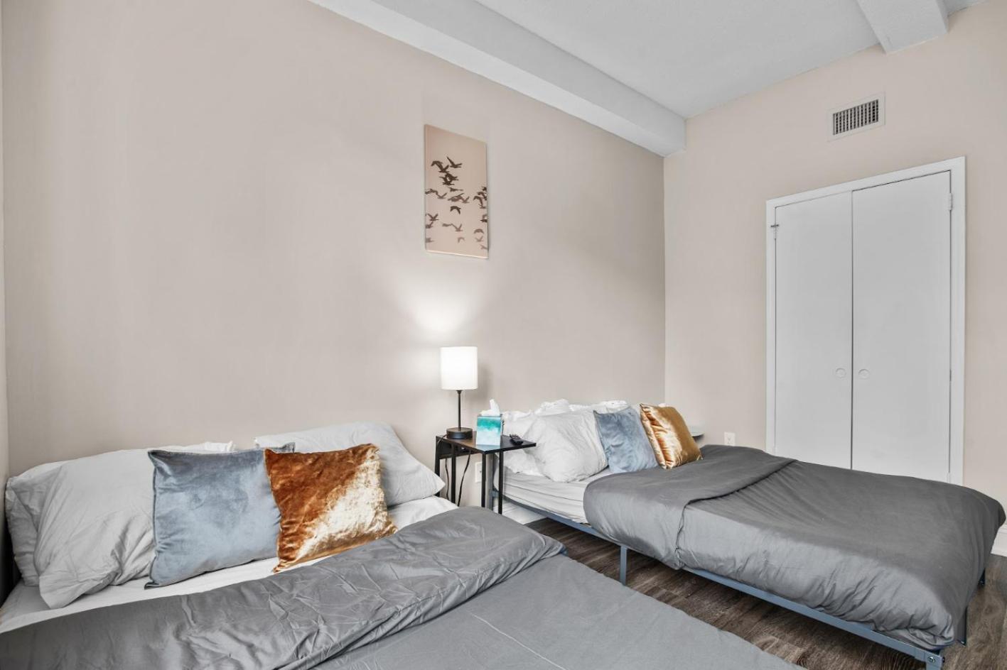 Crown New Haven Hotel At Yale Esterno foto